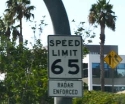 como dirigir eua speed limit